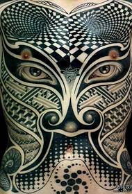 Tatoveringer anbefaler en totem-tatovering i full back drop