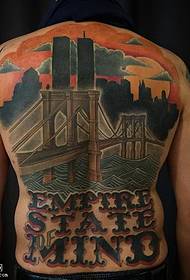 Patrón de tatuaje de puente trasero completo