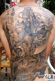 Guan Erye, dominantní tetování