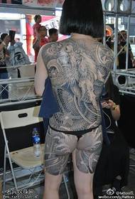 Modello di tatuaggio totem drago cinese con schiena piena