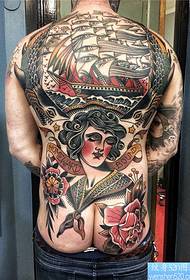 Visas nugaros asmenybės burlaivio personažo tatuiruotės modelio paveikslas