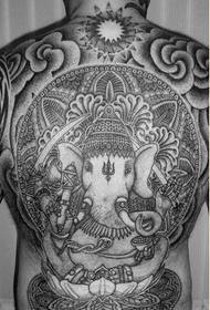 Personalidad llena de moda y bellas imágenes de tatuajes de elefantes