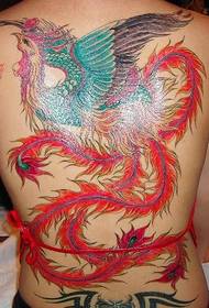 Полный красивой татуировки феникса