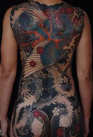 Tradicionalni uzorak tetovaže feniksa s potpunim leđima