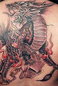Tatuaggio di unicorno prepotente