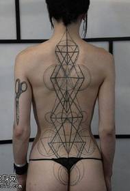 Gražus tatuiruotės tatuiruotės modelis su geometrinėmis linijomis