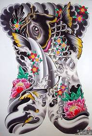 Patrón de tatuaje de pez de espalda completa proporcionado por tattoo show