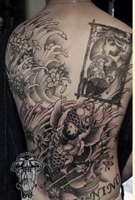 Immagini del modello del tatuaggio della pillola dei fantasmi della schiena piena di personalità della moda