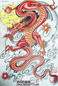 Dorëshkrim me tatuazhe me dragoin me ngjyra të plota me ngjyra
