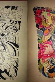 Motif manuscrit de tatouage complet au dos