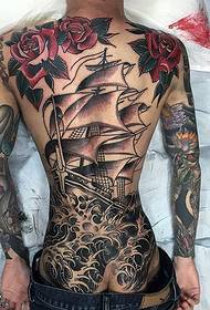 Täysi takana purjehtii ruusu tatuointi malli