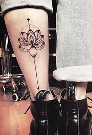 laterale kalf Lotus tattoo-foto's zijn mooi, willen niet