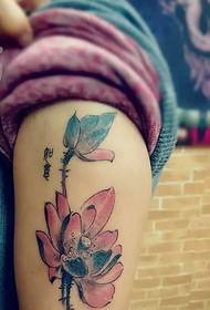 ben vacker lotus tatuering bild