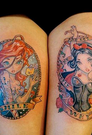 女性的雙腿顏色卡通動漫娃娃紋身圖案
