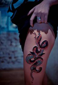 pola tato lingkaran merah ular ular lingkaran