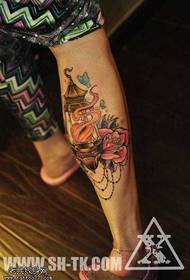 Leg fashion classic oil lamp tattoo pattern