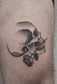 Stehenný ježko ruže tetovanie vzor