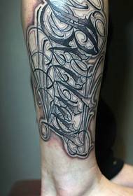 small leg large flower body English tattoo picture