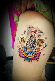 moda feminina pernas bela cor vela tatuagem padrão