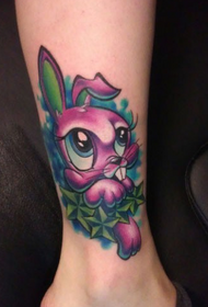 Женщина теленок милый рисунок татуировки кролика