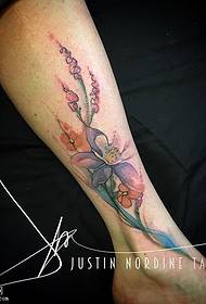 Blommig tatueringsmönster för kalv akvarell