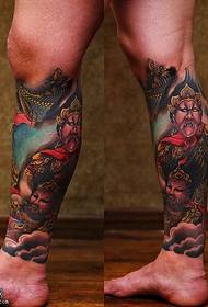 Неактивний візерунок татуювання короля на теля