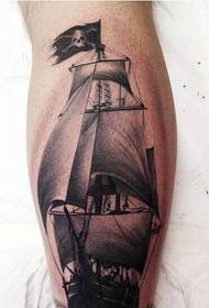 tatuaxe de vela persoal na perna