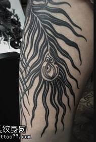 Tatuu irun ori peacock lori itan