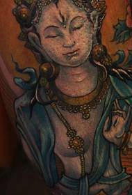 motif de tatouage totem classique de couleur de jambe