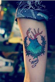 Красиві кольорові малюнок татуювання оленя малюнок жіночих ніг