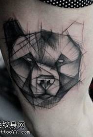 Tetovált medve tetoválás a lábán