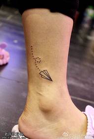 Exquisite thousand paper crane tattoo pattern