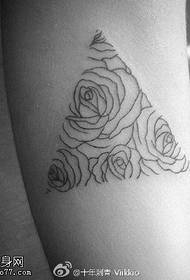 Ligne de mollet rose motif de tatouage