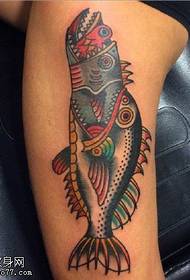 Modello di tatuaggio di pesce classico dipinto