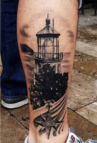 Immagine elegante del modello del tatuaggio della bussola di personalità elegante della gamba