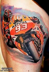 Iphethini yeTigh racer tattoo