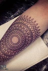 Ayebaye fanila ododo shank tatuu apẹrẹ