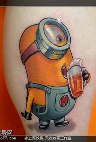 Tatuaggio piccolo omino giallo sul polpaccio