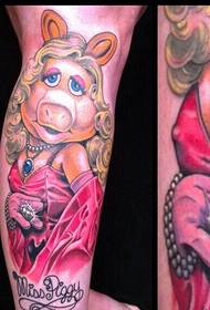 Ноге личности, дивна свињска девојка, узорак тетоваже, уживајте у слици