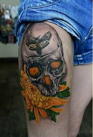 Personalità gambe di moda craniu crisantemu stampa di tatuaggi