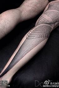 Smuk langvarig linje tatoveringsmønster