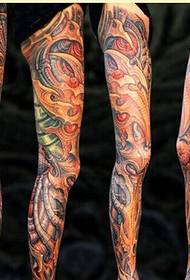 Usa ka personalized leg mechanical tattoo pattern aron makalingaw sa litrato