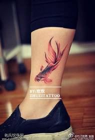 Elävä kultakala tatuointikuvio