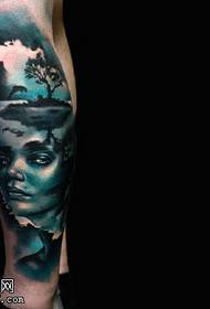 Landscape mufananidzo we tattoo pamhando yemhuru