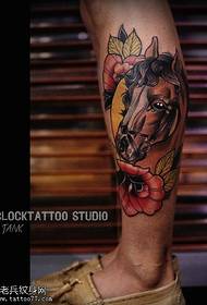 Confezione con motivo tatuaggio fiore di vitello