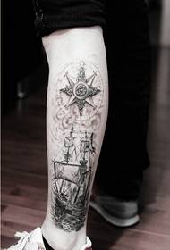 Stylish leg personality, nice looking sailing compass, tattoo picture