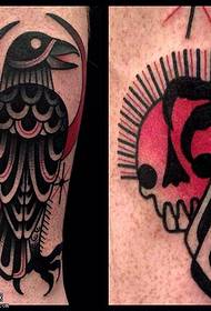 Modello di tatuaggio pappagallo nero grigio vitello