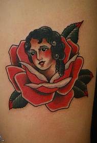 Modello di tatuaggio gamba bella ragazza