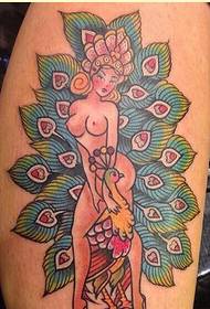 Pernas de personalidade elegante belas fotos de padrão de tatuagem de pavão