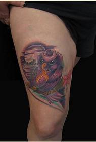 Слика личности ноге модна боја сова тетоважа слика